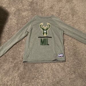 Milwaukee bucks long sleeve